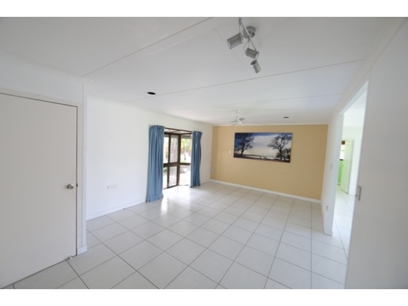 19 Minsky Court, Mount Low QLD 4818