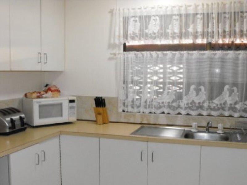 619 Ross River Road, Kirwan QLD 4817