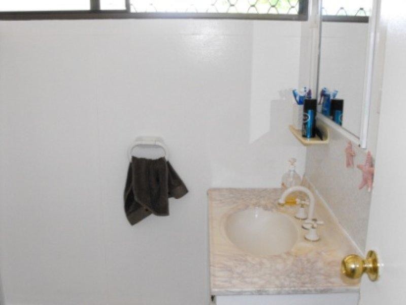 619 Ross River Road, Kirwan QLD 4817