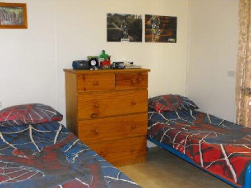 619 Ross River Road, Kirwan QLD 4817