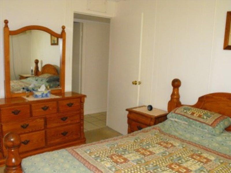 619 Ross River Road, Kirwan QLD 4817