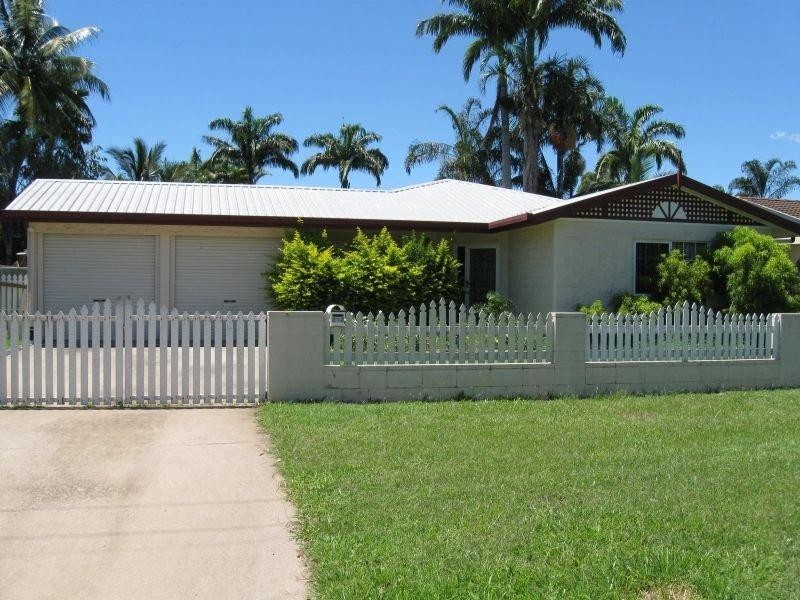 212 Upper Miles Ave, Kelso QLD 4815