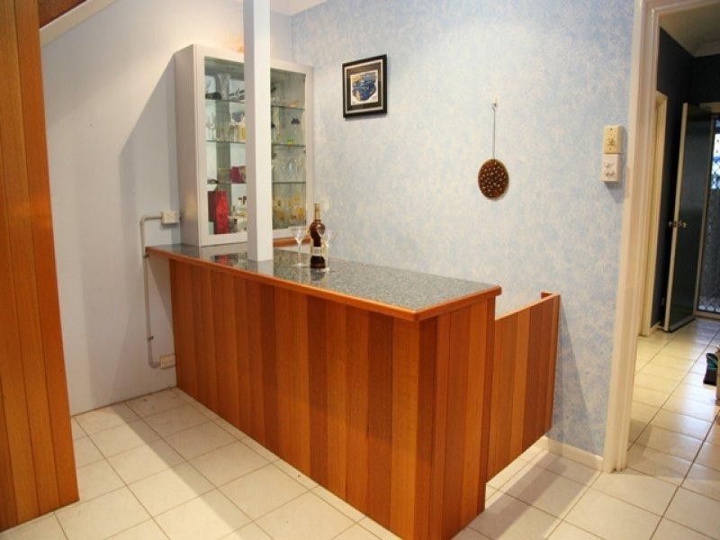 128 Queens Road, Hermit Park QLD 4812