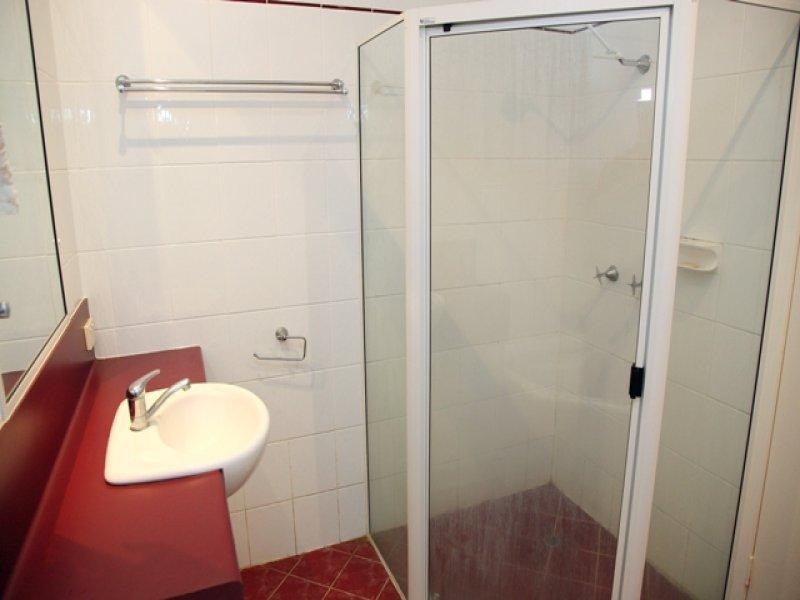 128 Queens Road, Hermit Park QLD 4812