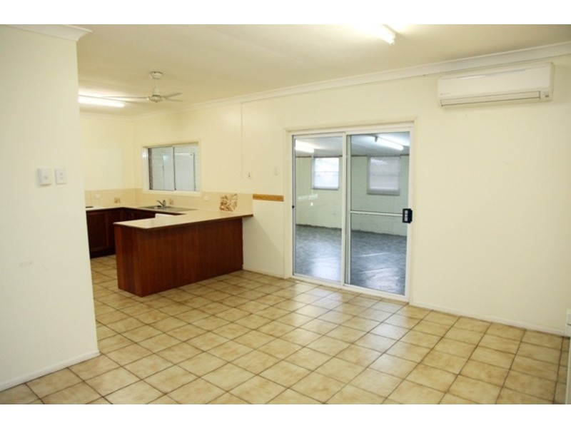 9 Elberry Crescent, Kelso QLD 4815