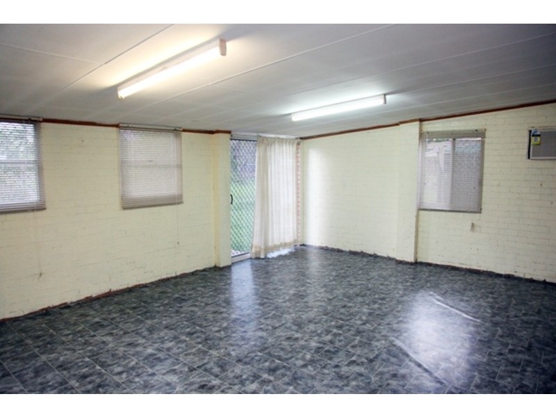 9 Elberry Crescent, Kelso QLD 4815