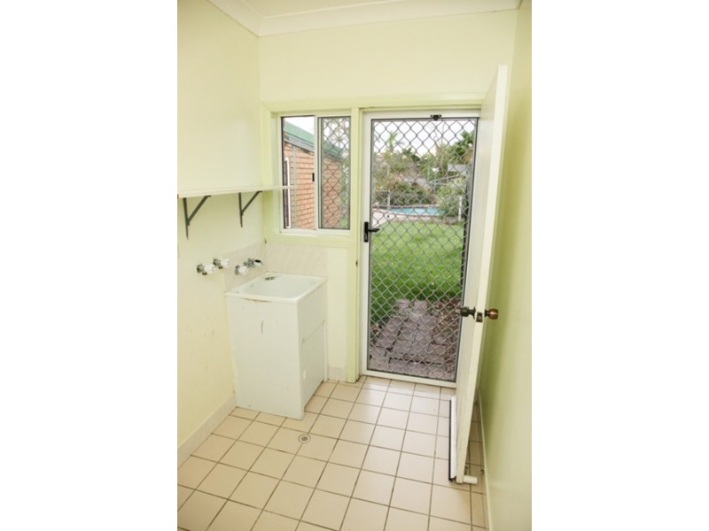 9 Elberry Crescent, Kelso QLD 4815