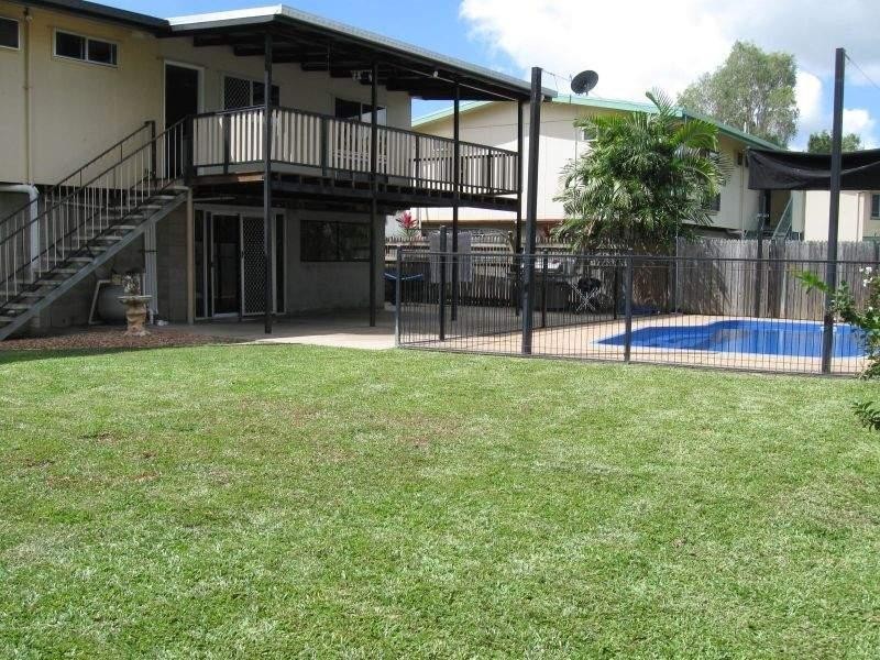 1 Beagle Court, Kirwan QLD 4817