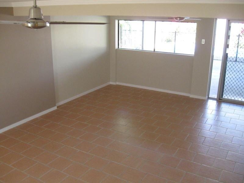 1 Beagle Court, Kirwan QLD 4817