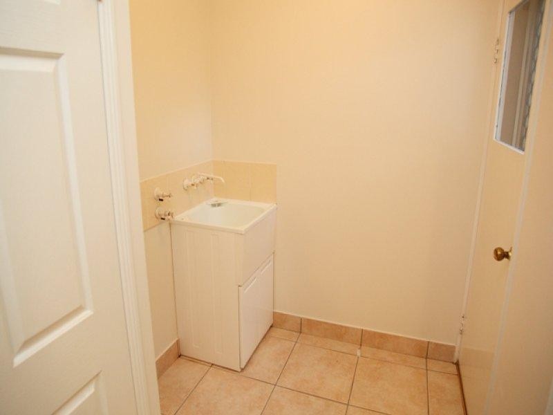 5 Flame Court, Kirwan QLD 4817