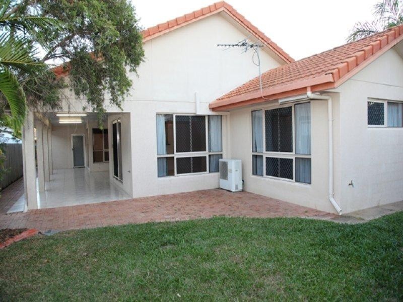 5 Flame Court, Kirwan QLD 4817