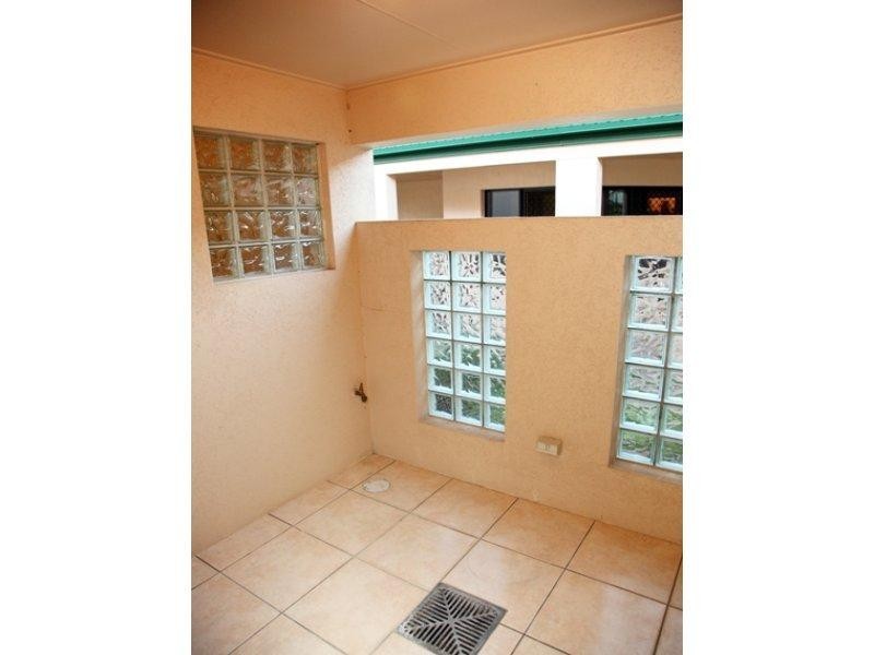 5 Flame Court, Kirwan QLD 4817