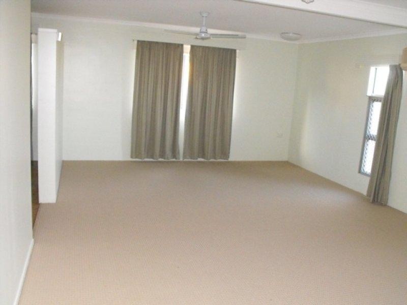 13 Mott Street, Heatley QLD 4814