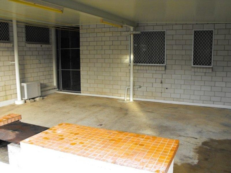 13 Mott Street, Heatley QLD 4814