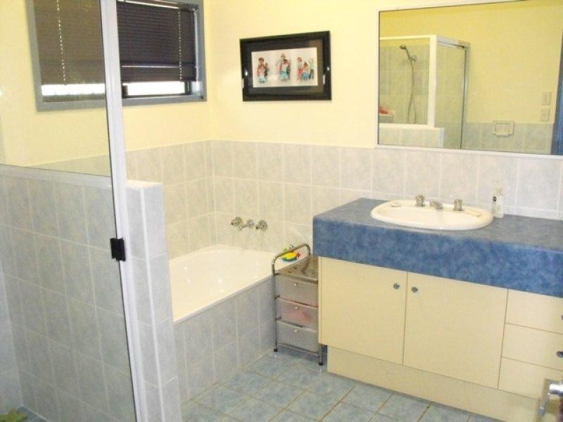 6 Vindex Court, Annandale QLD 4814