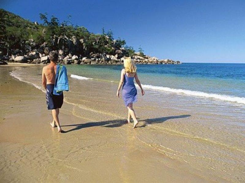 92 Gifford Street, Horseshoe Bay QLD 4819