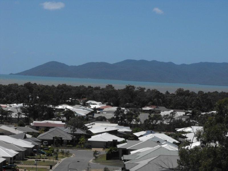 22 Cashell Crescent, Bushland Beach QLD 4818