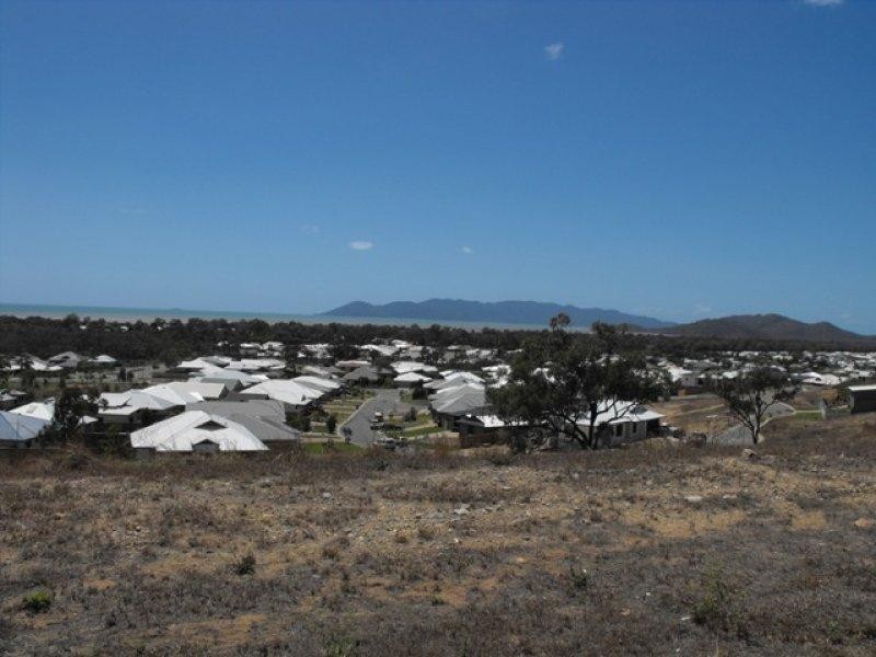 22 Cashell Crescent, Bushland Beach QLD 4818