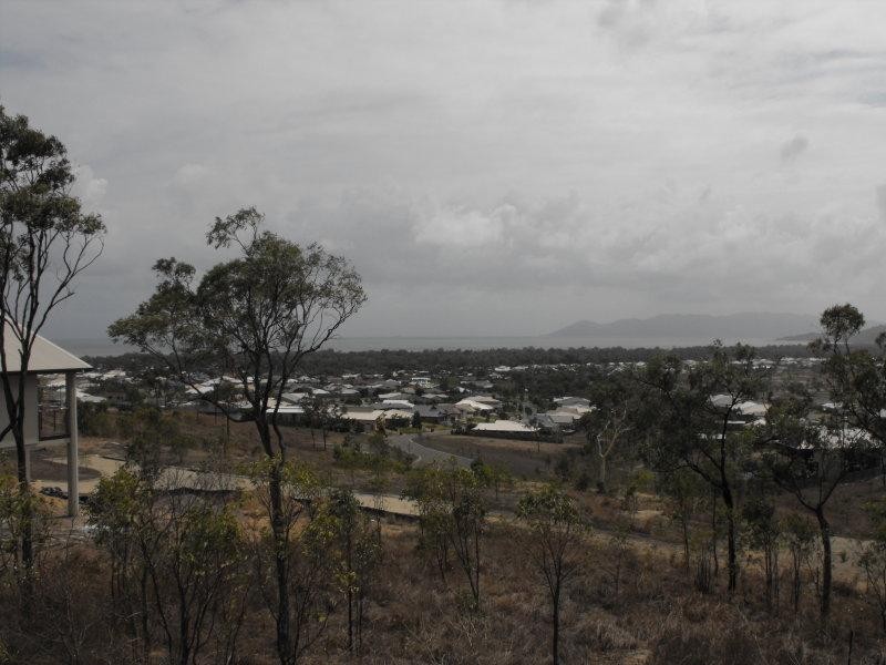 89 Goicoechea Drive, Bushland Beach QLD 4818