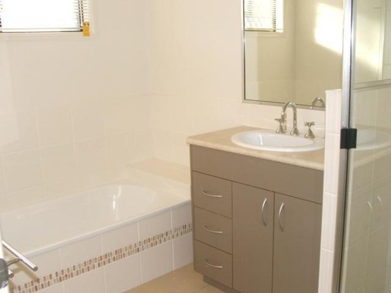 11 Bell Miner Way, Bohle Plains QLD 4817