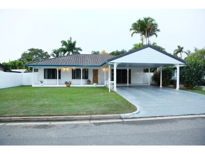 22 Victor Street, Cranbrook QLD 4814