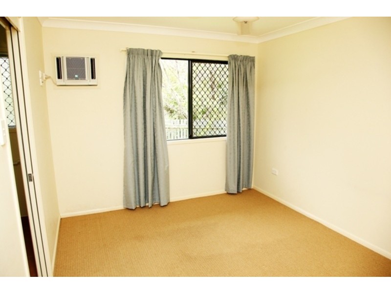 14 Redbank Court, Mount Louisa QLD 4814