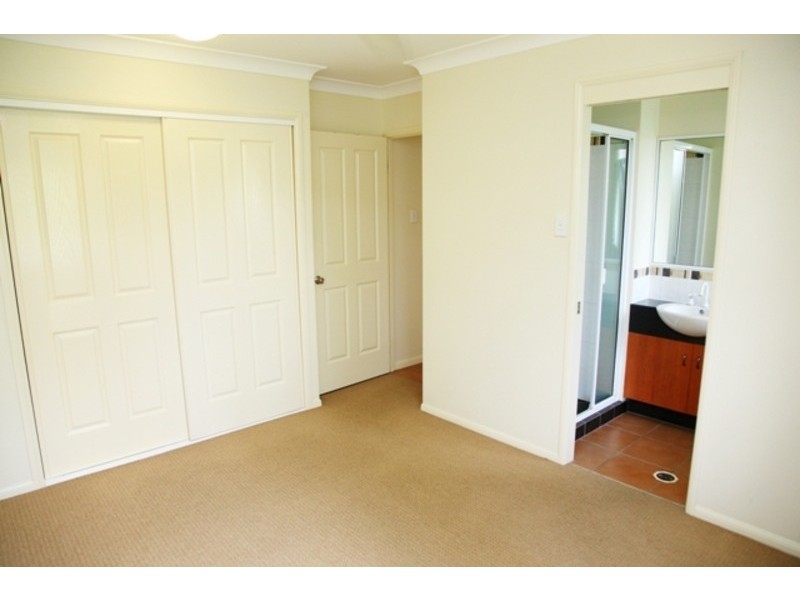 14 Redbank Court, Mount Louisa QLD 4814