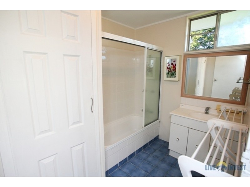 339 Charles Street, Kirwan QLD 4817