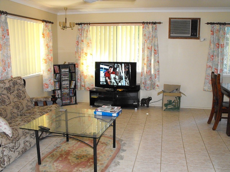 42 Farrell Street, Kirwan QLD 4817