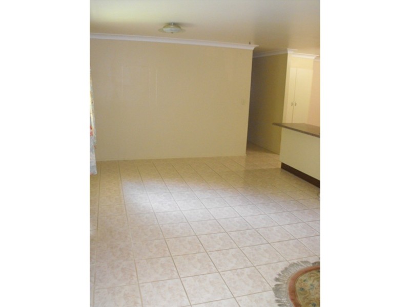 42 Farrell Street, Kirwan QLD 4817