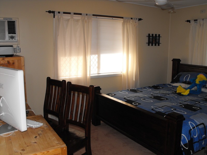 42 Farrell Street, Kirwan QLD 4817