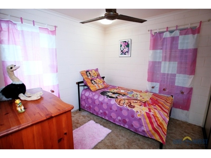 2/15 Ryrie Crescent, Rasmussen QLD 4815