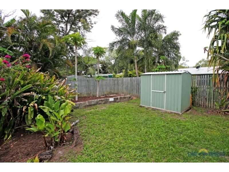 2/15 Ryrie Crescent, Rasmussen QLD 4815