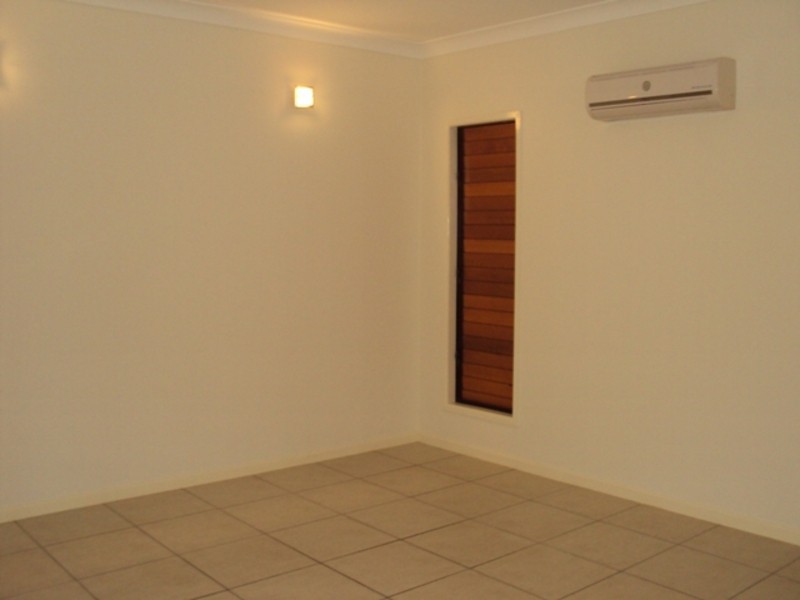 9 Petrie Way, Idalia QLD 4811