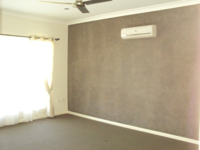 9 Petrie Way, Idalia QLD 4811