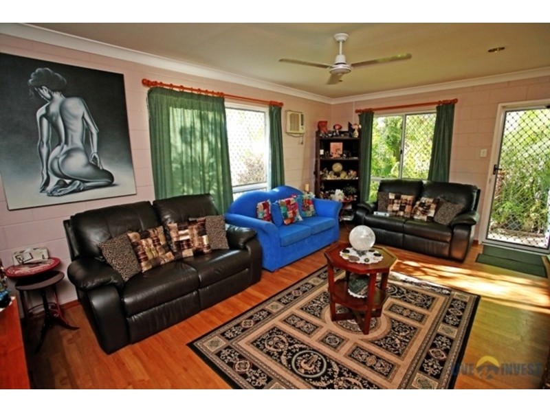 32 Leila Avenue, Rasmussen QLD 4815