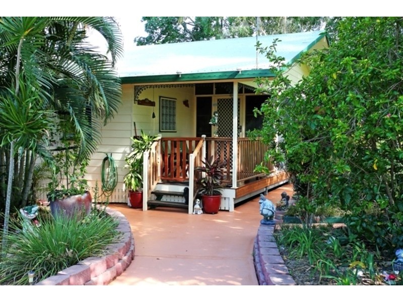 33 Chisholm Trail, Oak Valley QLD 4811