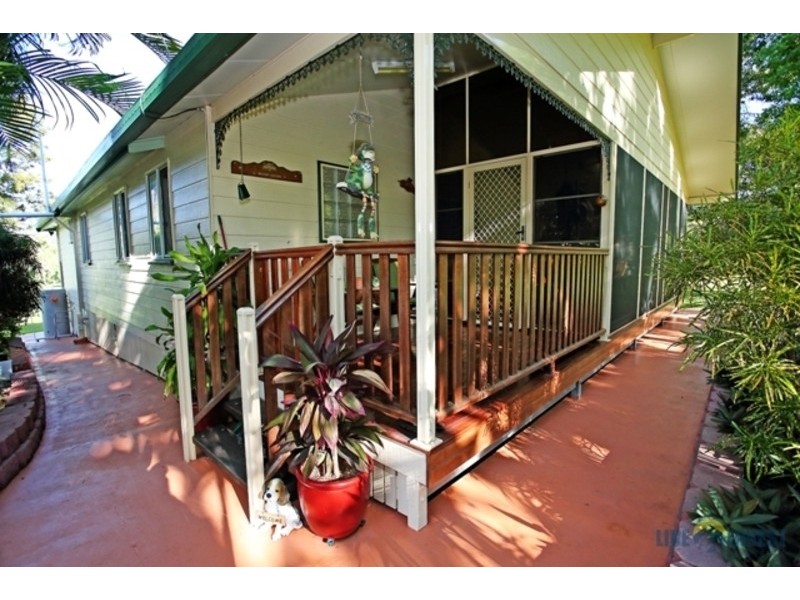 33 Chisholm Trail, Oak Valley QLD 4811