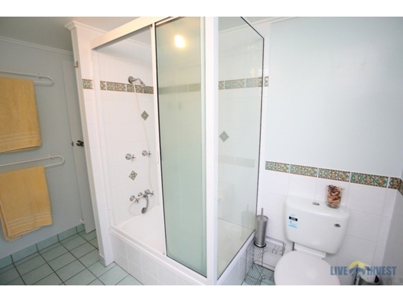 33 Chisholm Trail, Oak Valley QLD 4811