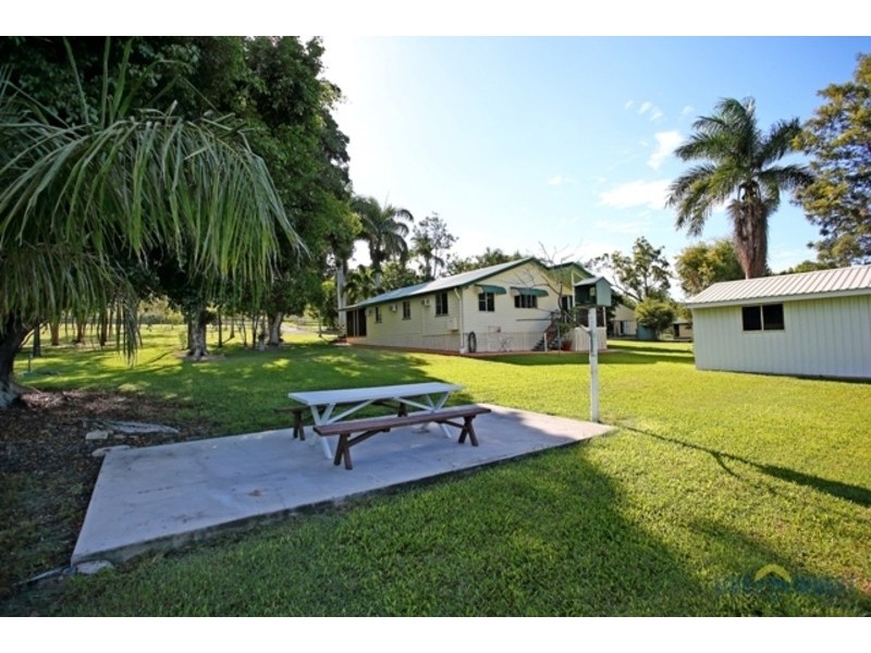 33 Chisholm Trail, Oak Valley QLD 4811