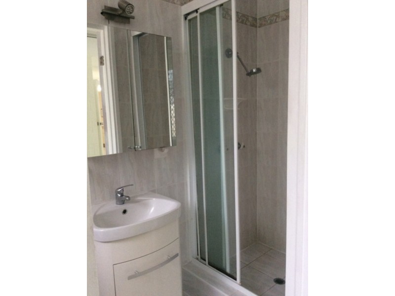 8 Sallows Street, Pallarenda QLD 4810