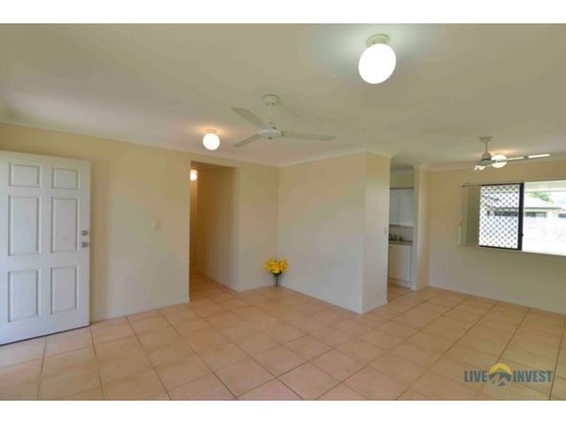 4 Riley Circuit, Kirwan QLD 4817