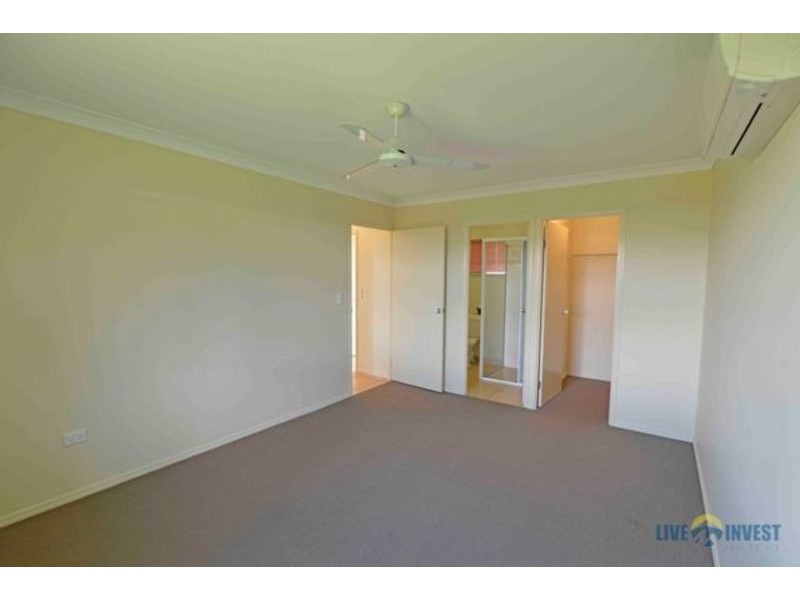 4 Riley Circuit, Kirwan QLD 4817