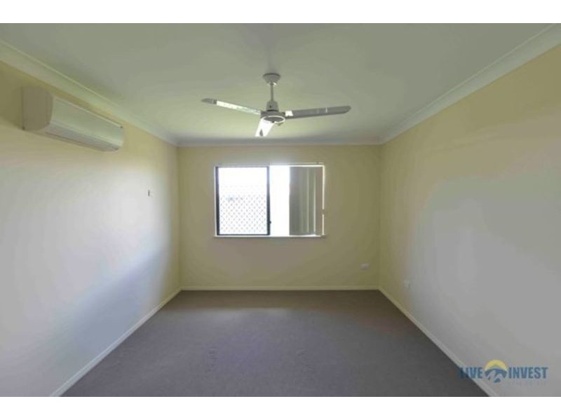 4 Riley Circuit, Kirwan QLD 4817