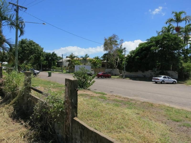 37 Sixth Avenue, South Townsville QLD 4810