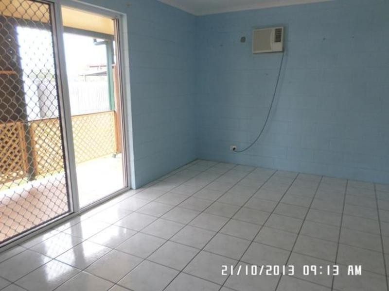 300 Pinnacle Drive, Rasmussen QLD 4815