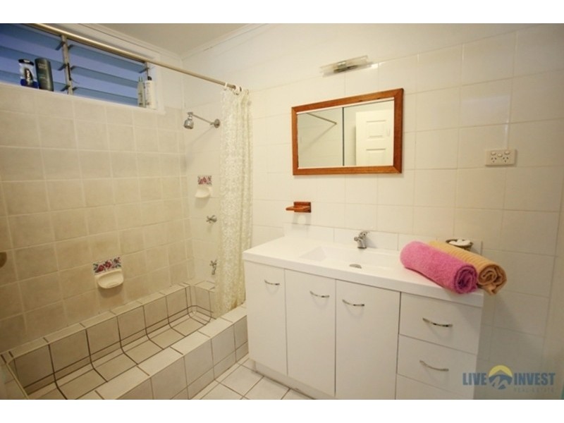 24 Alsop Drive, Heatley QLD 4814