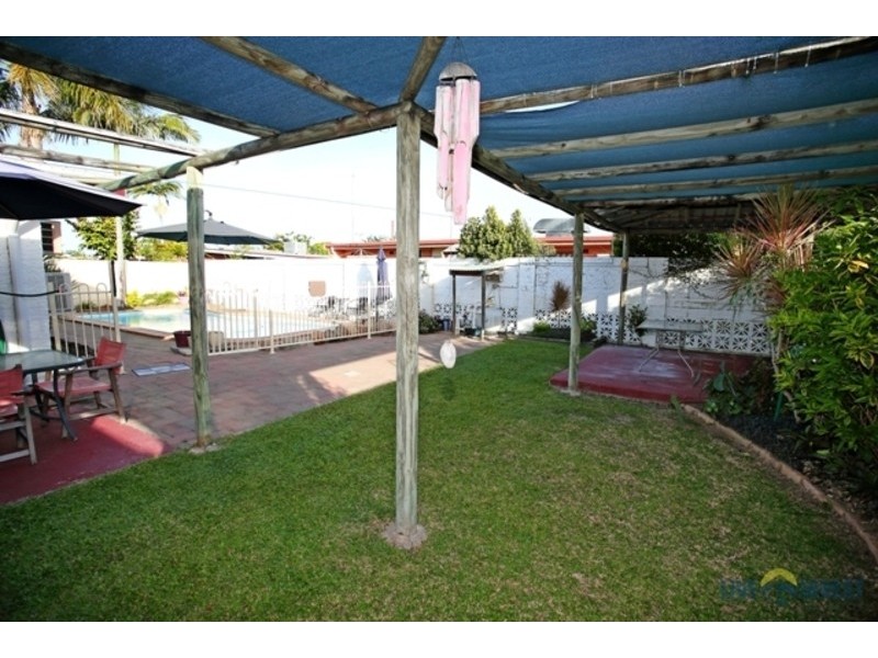 24 Alsop Drive, Heatley QLD 4814