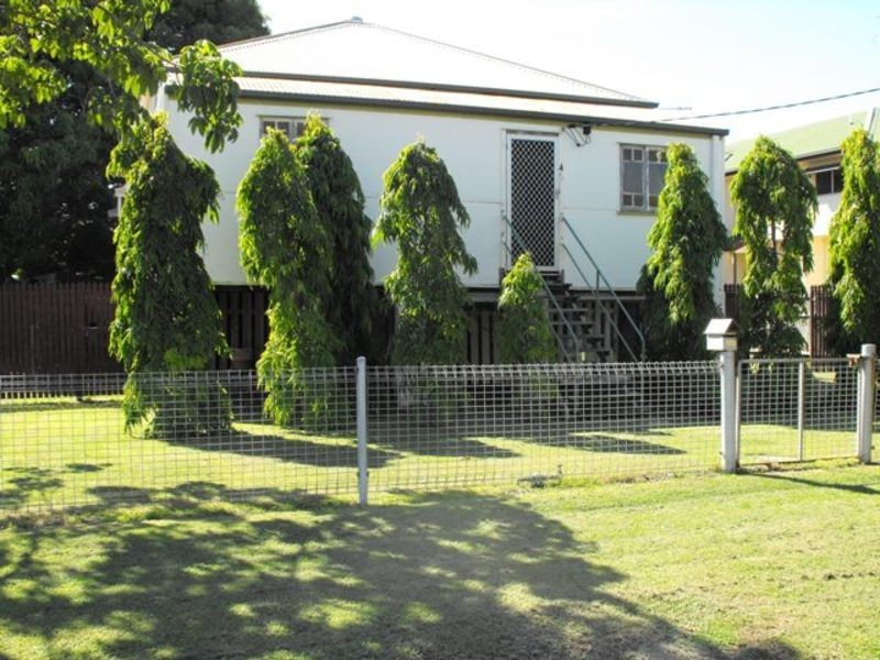 45 Davidson Street, South Townsville QLD 4810