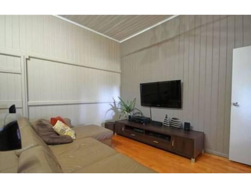 5 Kensei Court, Kelso QLD 4815